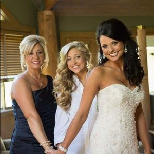 Meet your Posher, Deedee